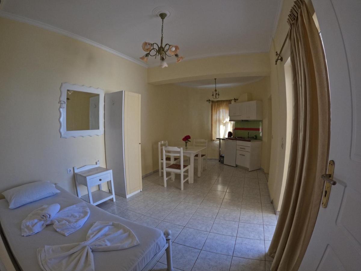 Palladion Hotel Jeorjúpoli Kültér fotó