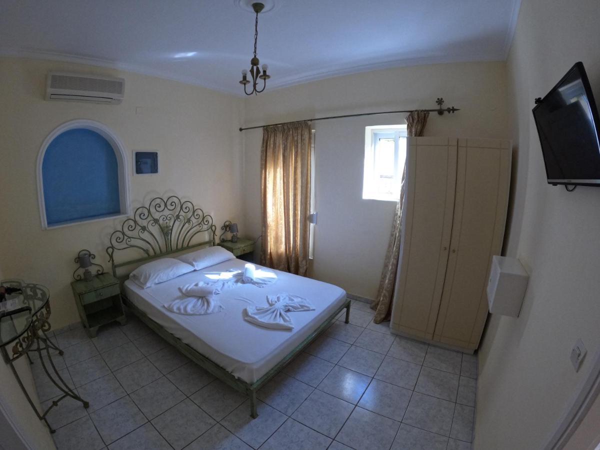 Palladion Hotel Jeorjúpoli Kültér fotó